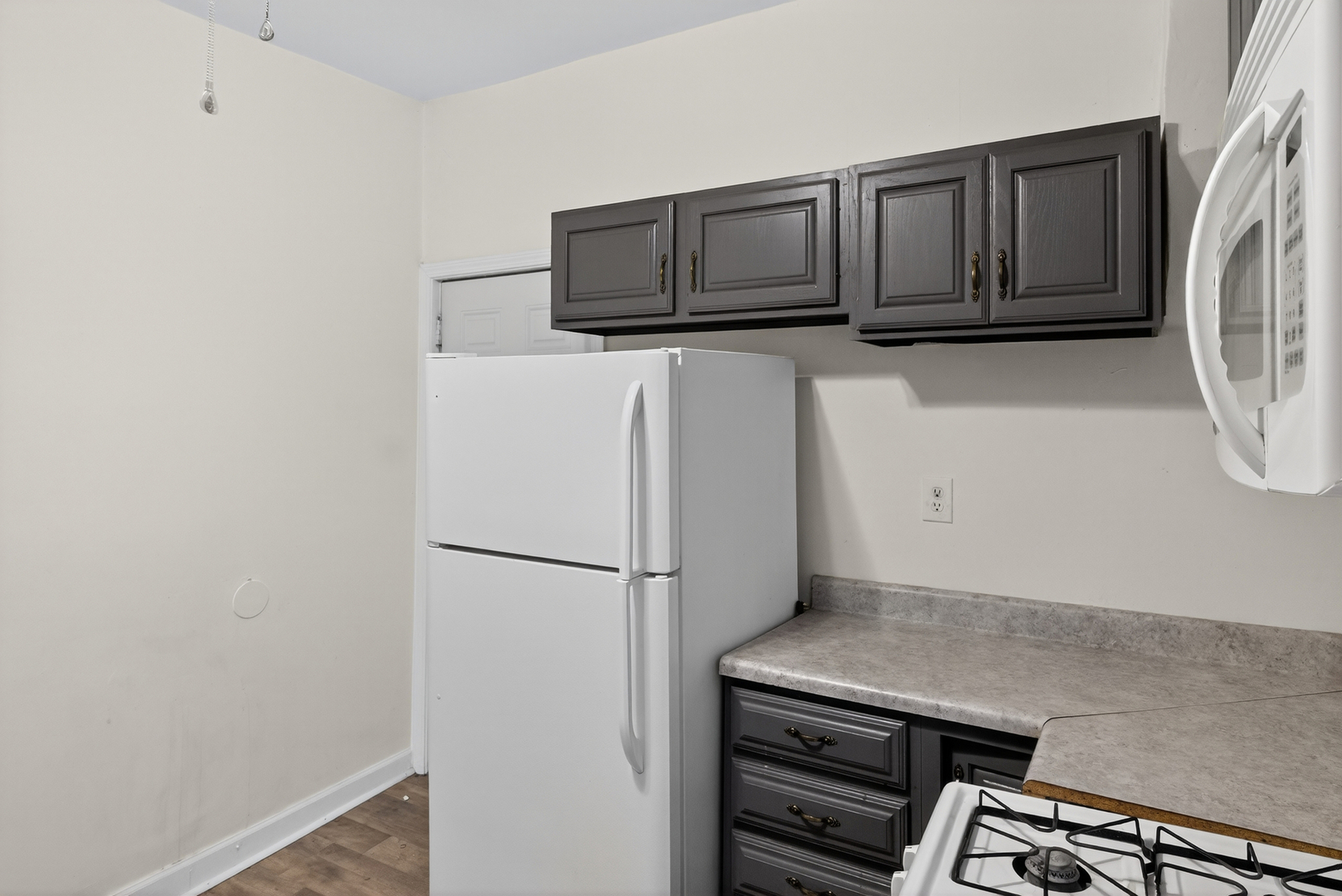 824 East 89th Place Chicago IL 60619