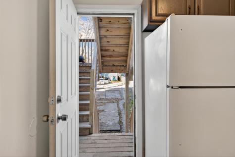 824 East 89th Place Chicago IL 60619