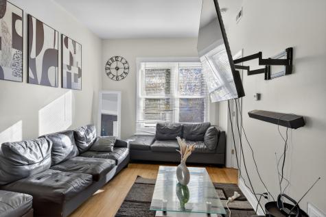 824 East 89th Place Chicago IL 60619