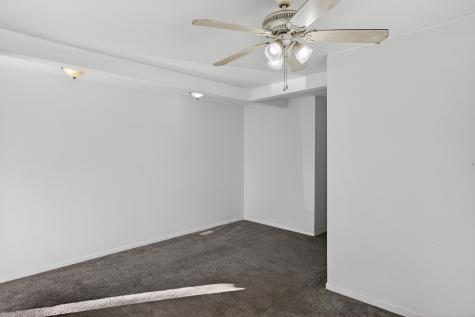 824 East 89th Place Chicago IL 60619