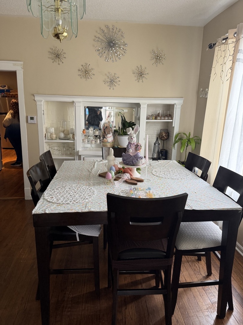 5629 South Campbell Avenue Chicago IL 60629