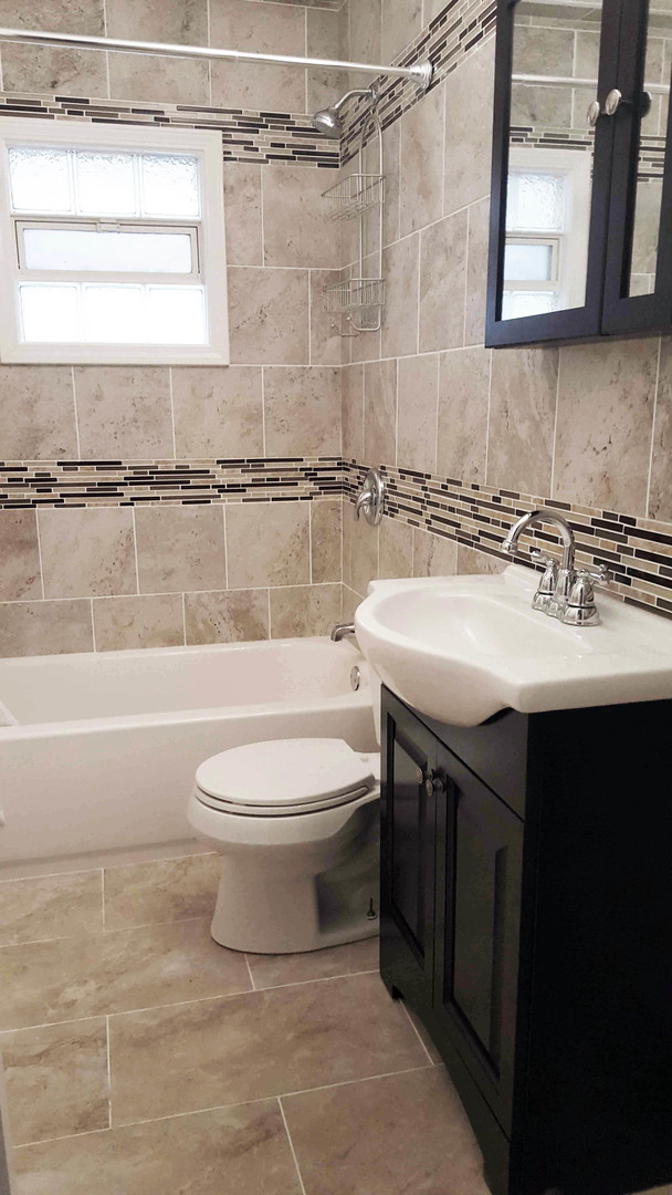 2839 North Central Park Avenue Chicago IL 60618