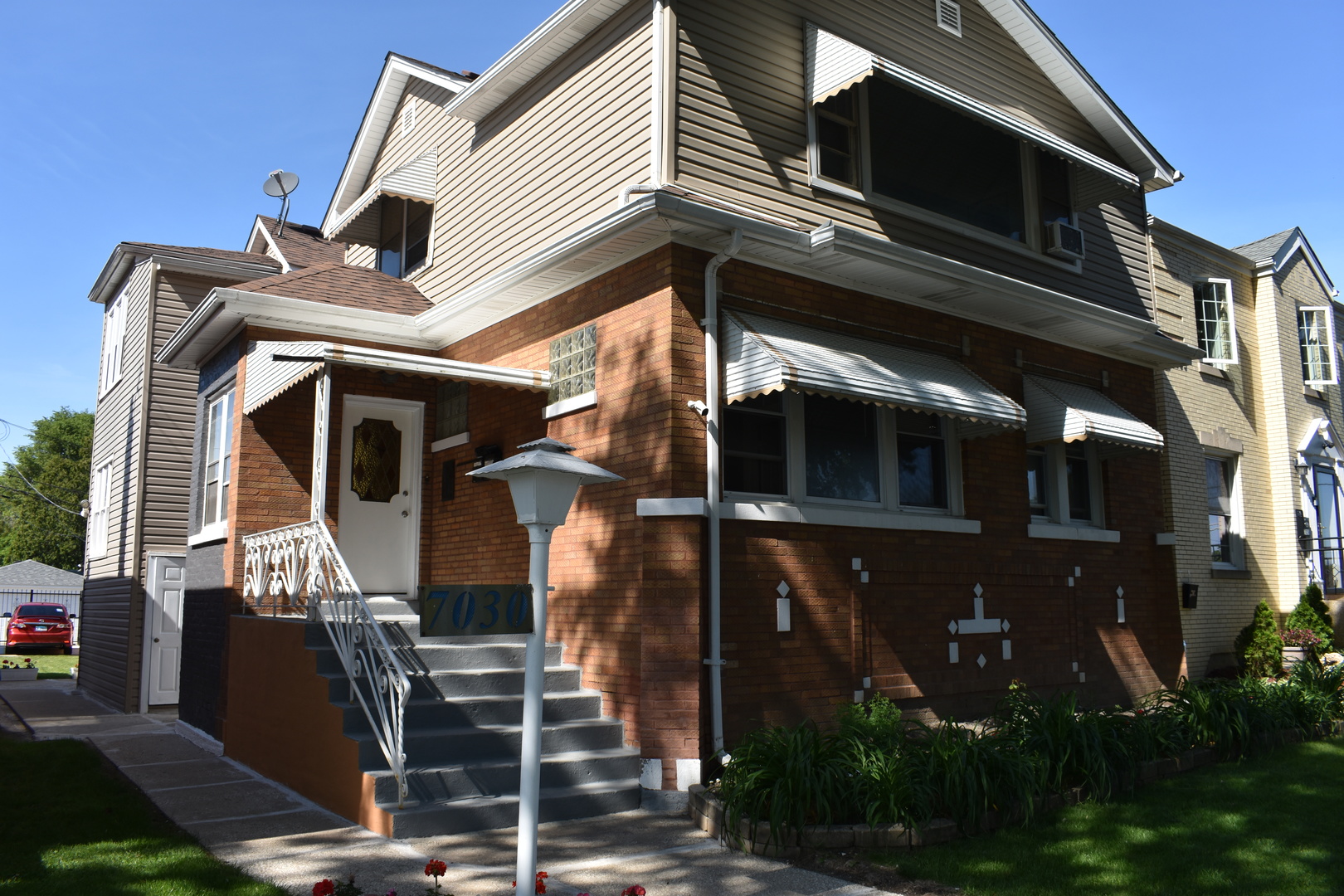7030 West Wrightwood Avenue Chicago IL 60707