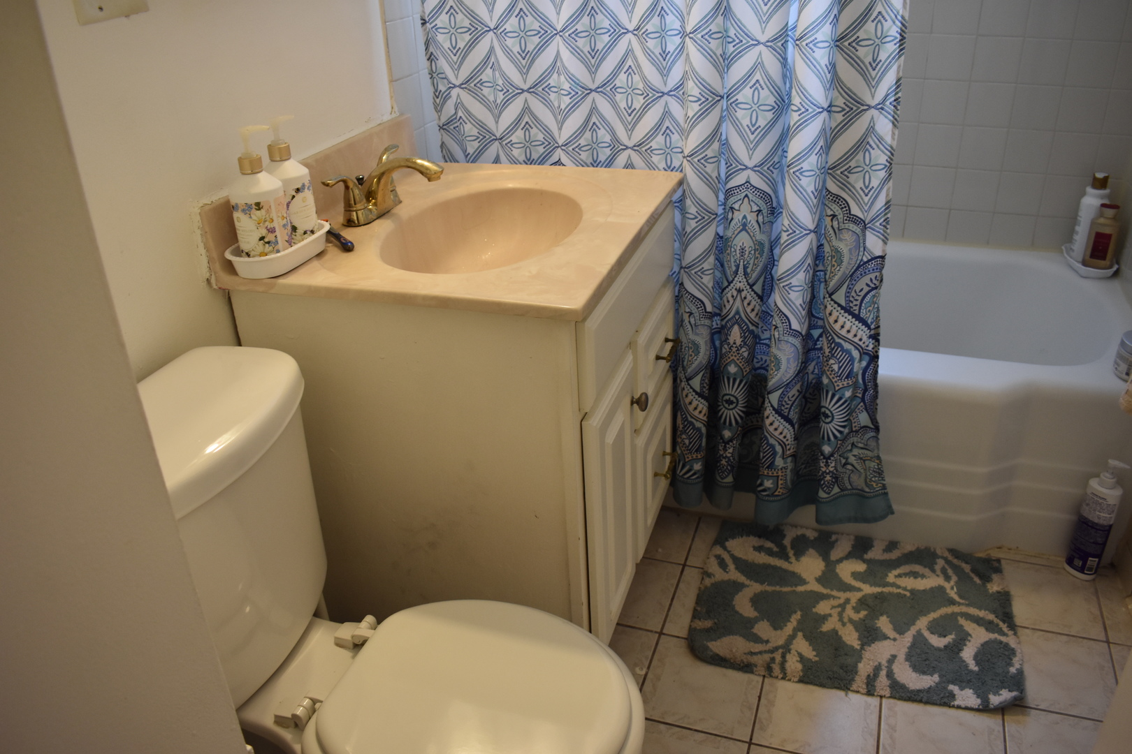 7030 West Wrightwood Avenue Chicago IL 60707