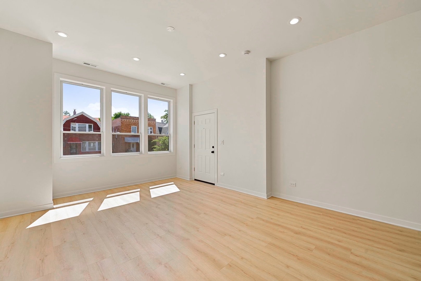 538 North Trumbull Avenue Chicago IL 60624