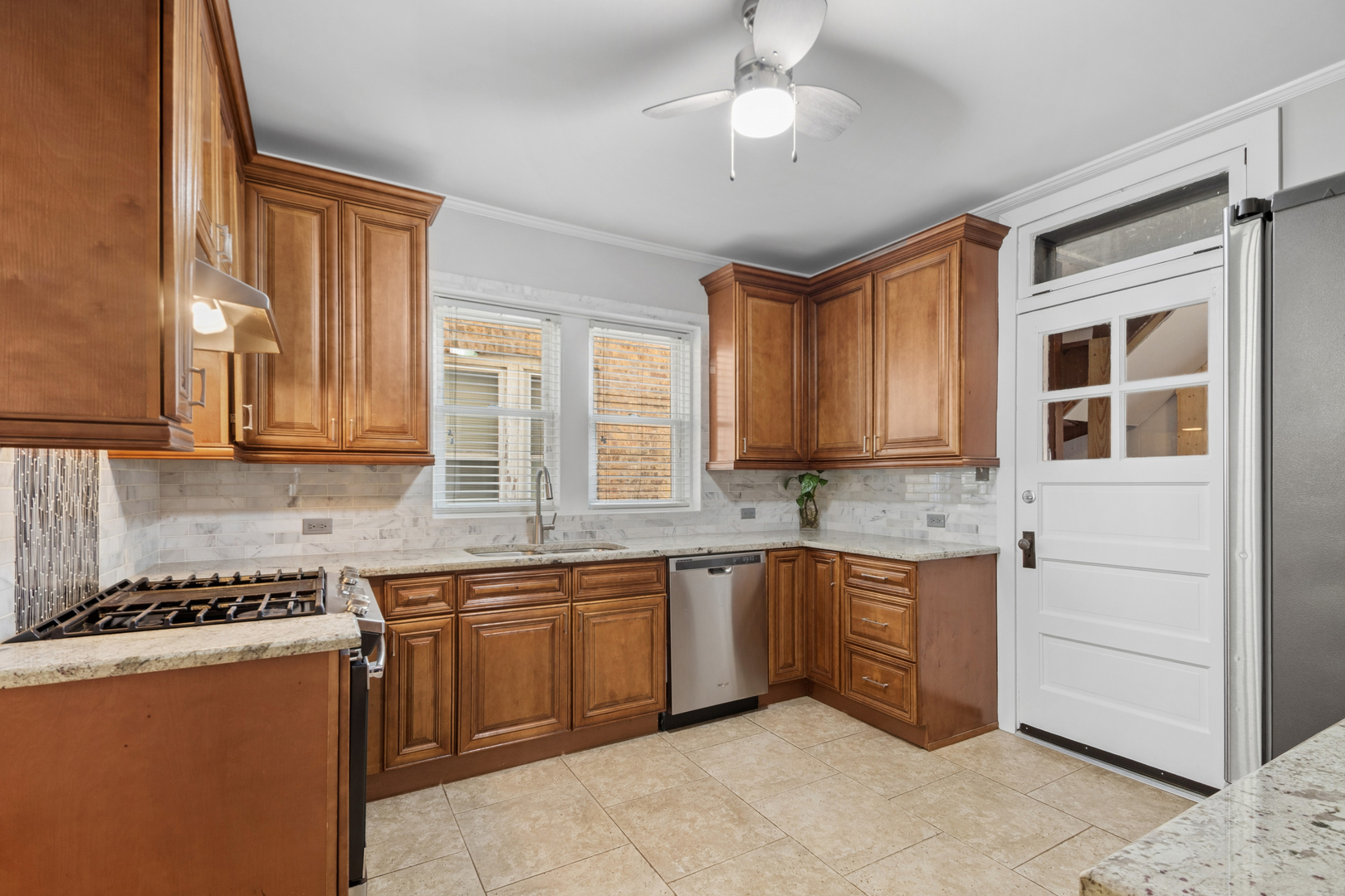 5010 North Major Avenue Chicago IL 60630