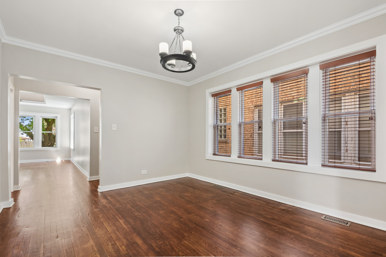 5010 North Major Avenue Chicago IL 60630