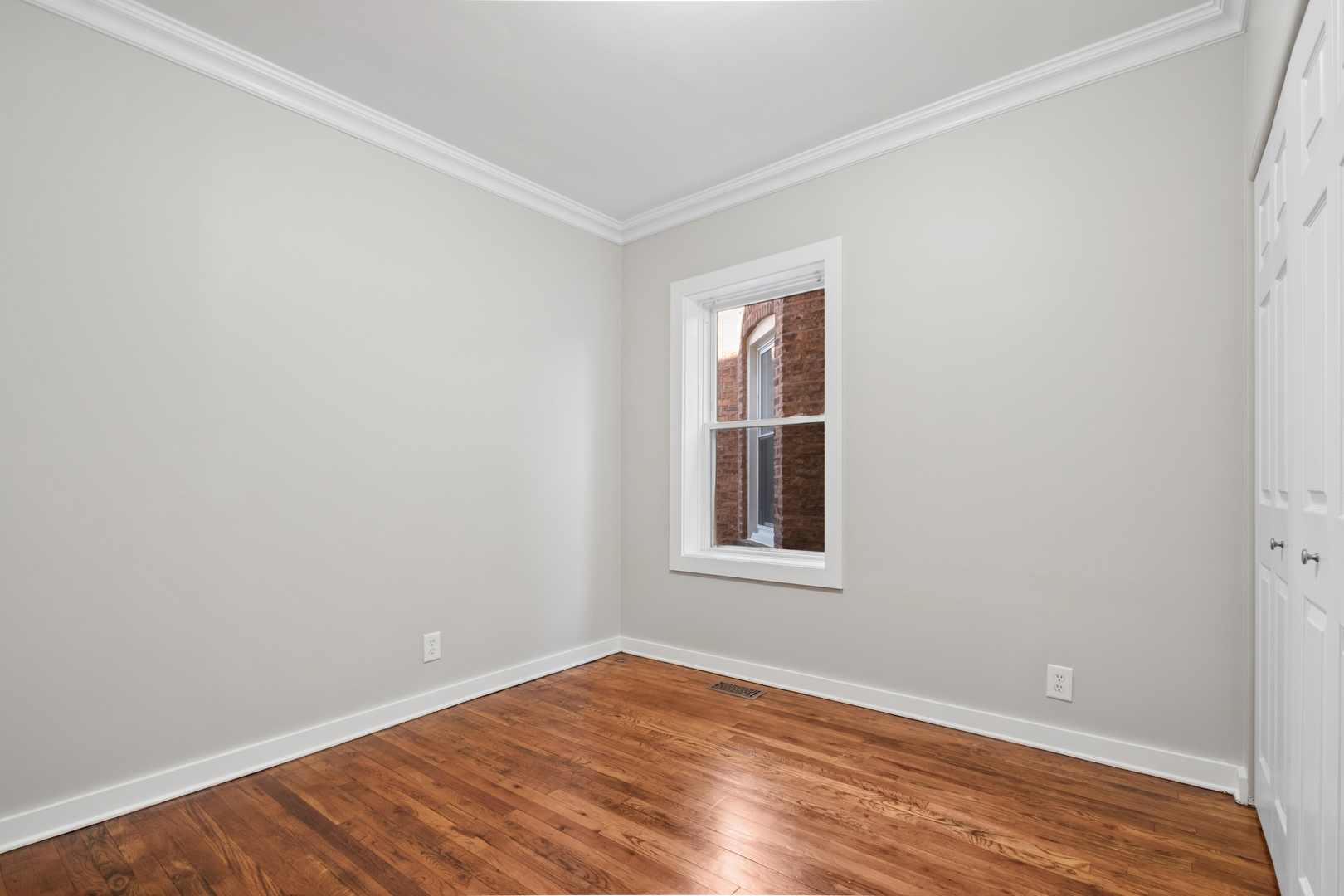 5010 North Major Avenue Chicago IL 60630