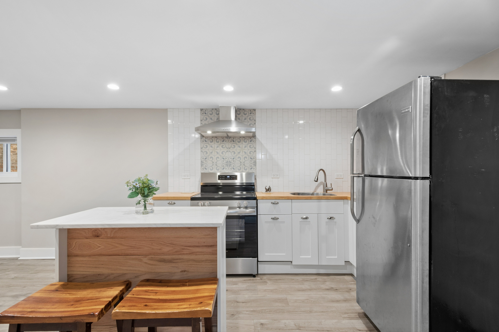 5010 North Major Avenue Chicago IL 60630