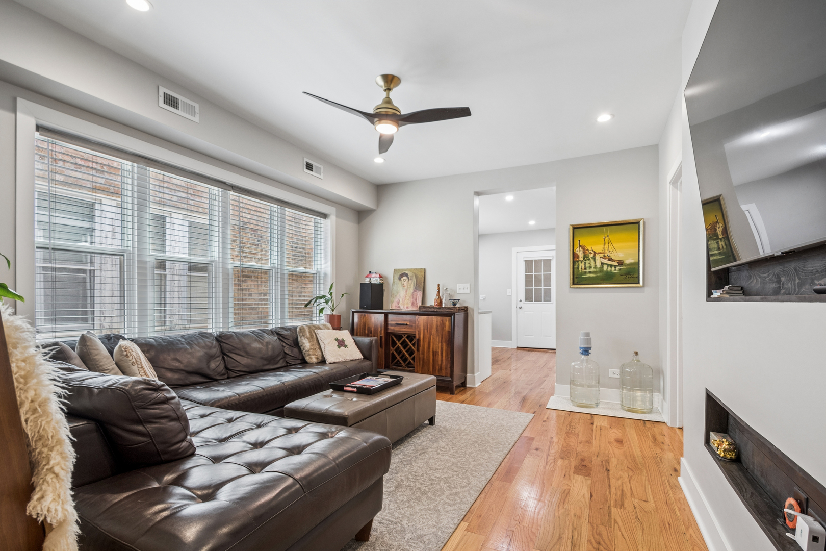 5010 North Major Avenue Chicago IL 60630