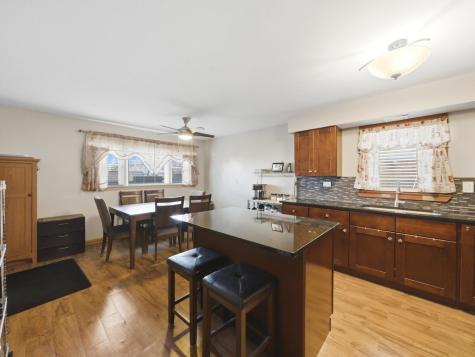 292 Bensley Avenue Calumet City IL 60409