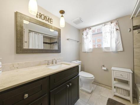 292 Bensley Avenue Calumet City IL 60409