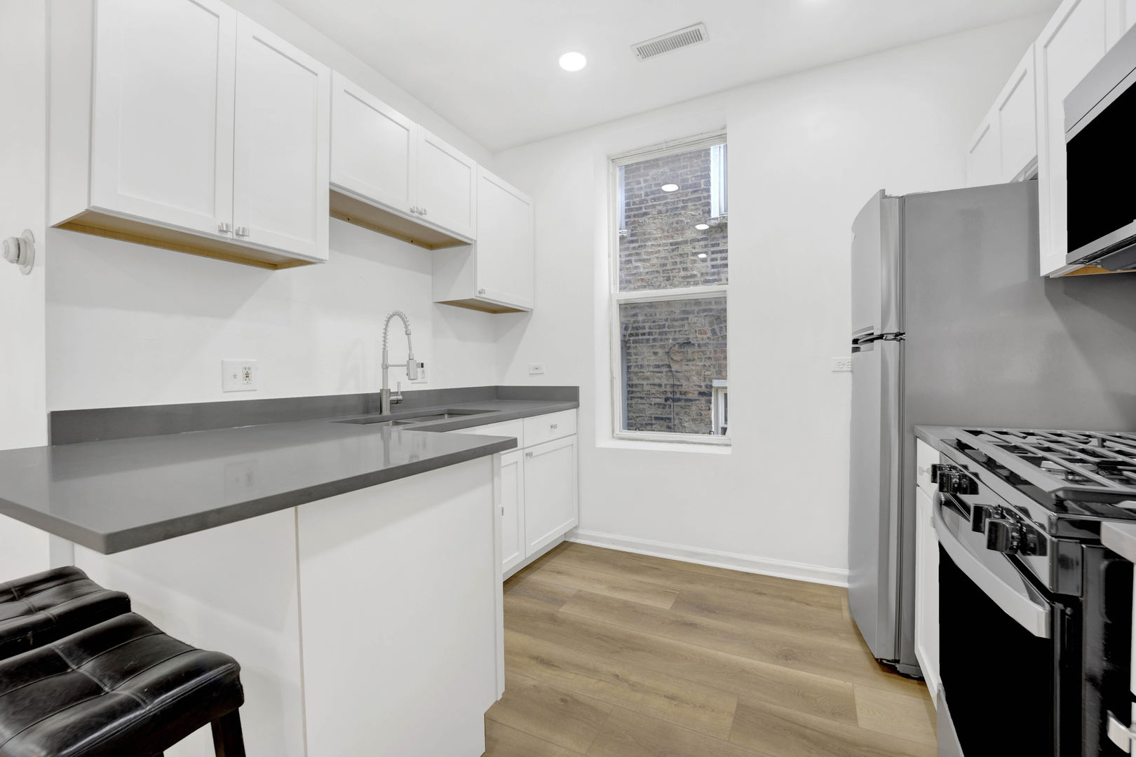 929 North Fairfield Avenue Chicago IL 60622