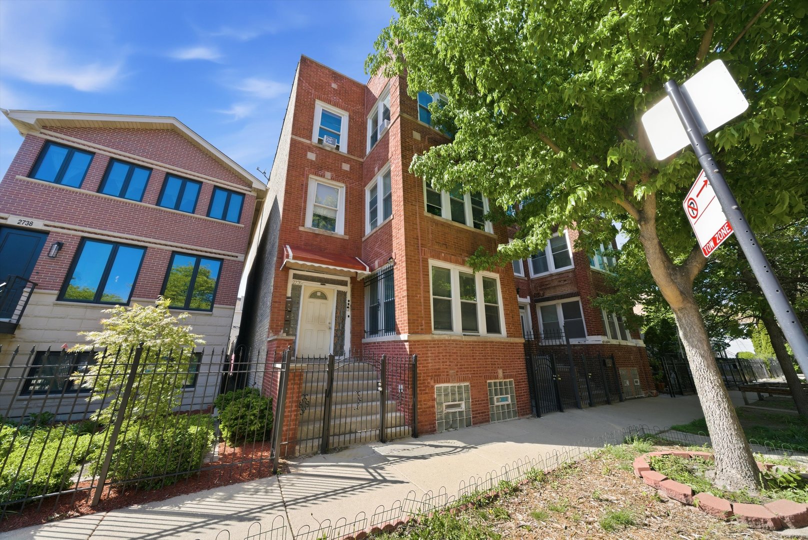 2736 West Francis Place Chicago IL 60647