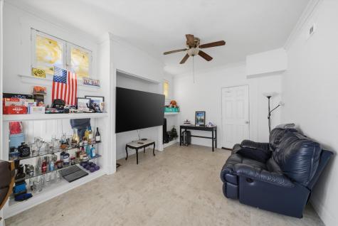 2736 West Francis Place Chicago IL 60647