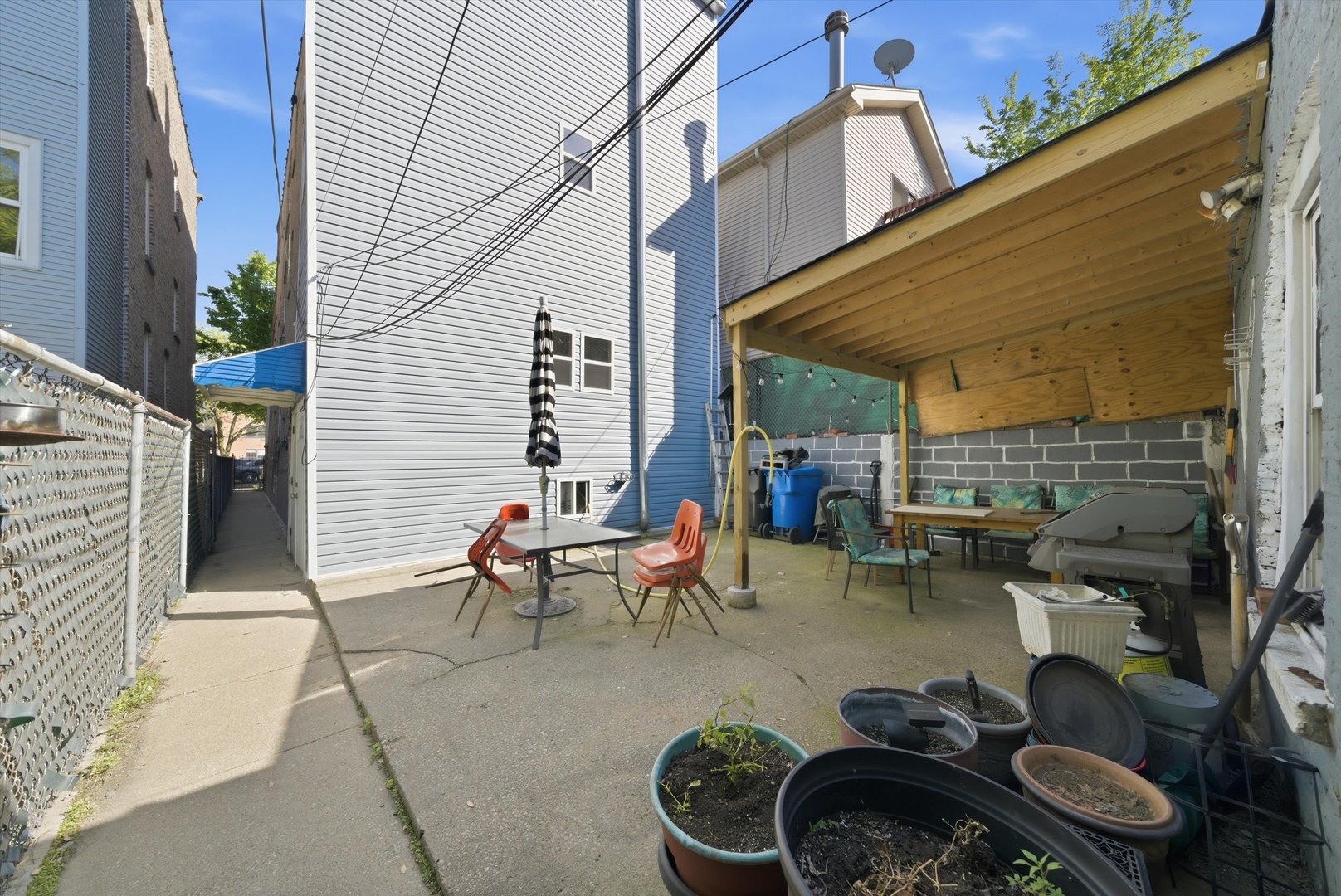 2736 West Francis Place Chicago IL 60647