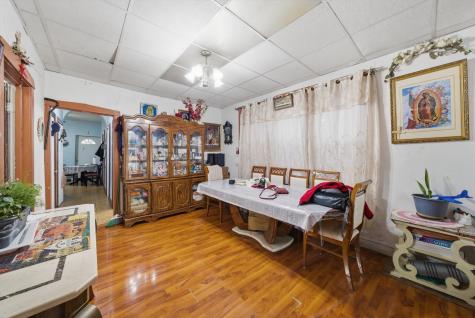 2736 West Francis Place Chicago IL 60647