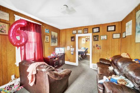 37 West 36th Place Steger IL 60475