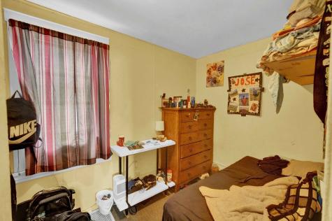 37 West 36th Place Steger IL 60475