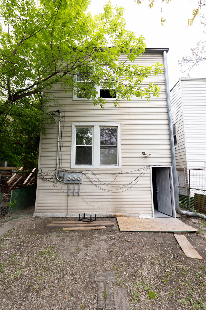 5619 South Wood Street Chicago IL 60636