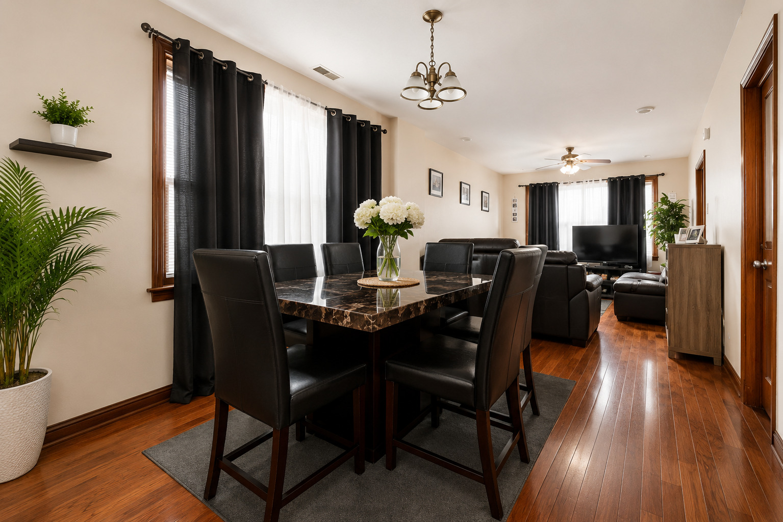 5619 South Wood Street Chicago IL 60636