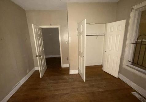 11806 South Parnell Avenue Chicago IL 60628