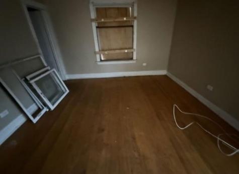 11806 South Parnell Avenue Chicago IL 60628