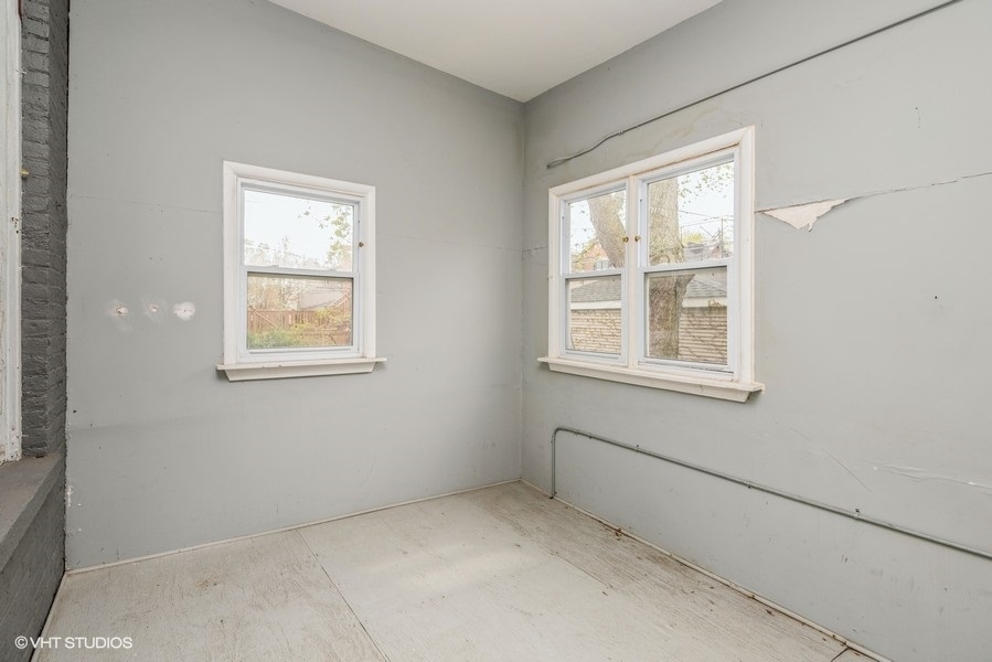 2248 North Southport Avenue Chicago IL 60614