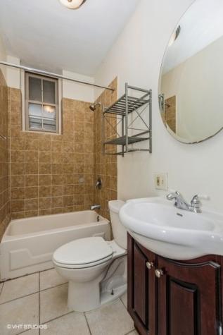 2248 North Southport Avenue Chicago IL 60614