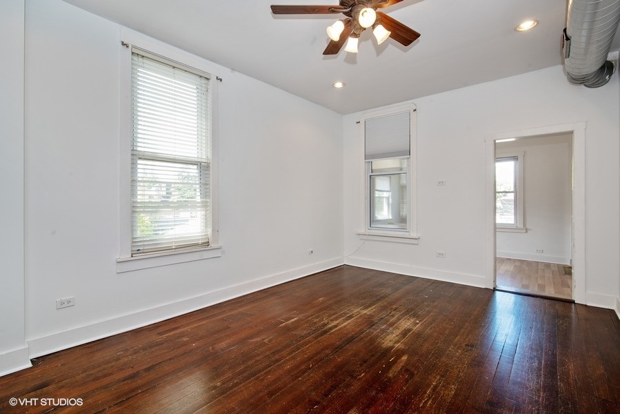 2248 North Southport Avenue Chicago IL 60614
