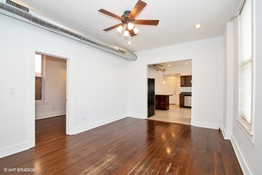 2248 North Southport Avenue Chicago IL 60614