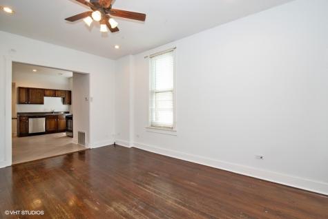 2248 North Southport Avenue Chicago IL 60614