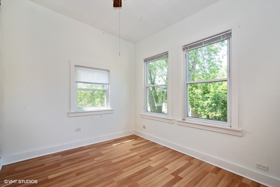 2248 North Southport Avenue Chicago IL 60614