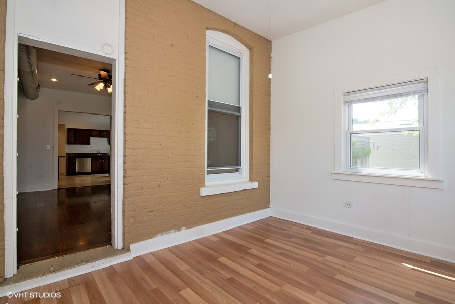 2248 North Southport Avenue Chicago IL 60614