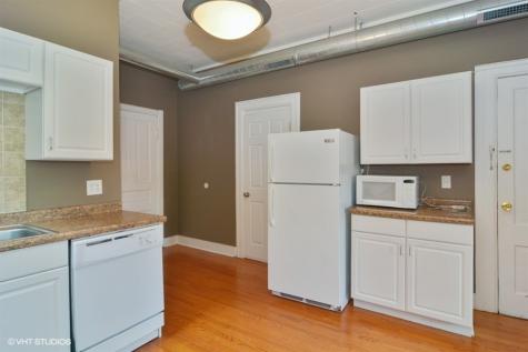 2248 North Southport Avenue Chicago IL 60614