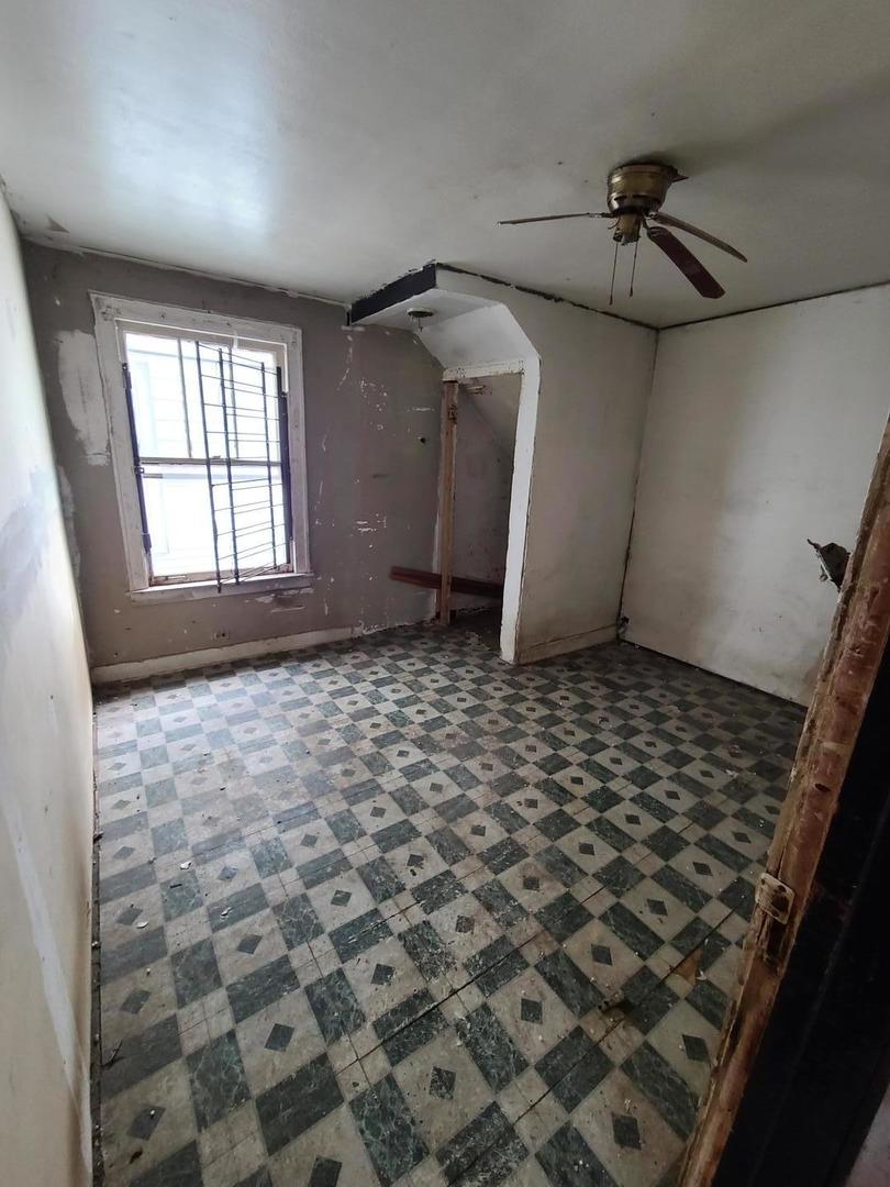 10452 South State Street Chicago IL 60628