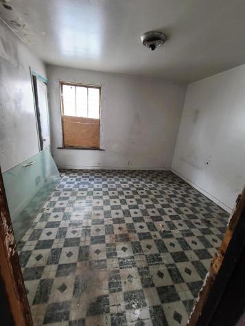 10452 South State Street Chicago IL 60628