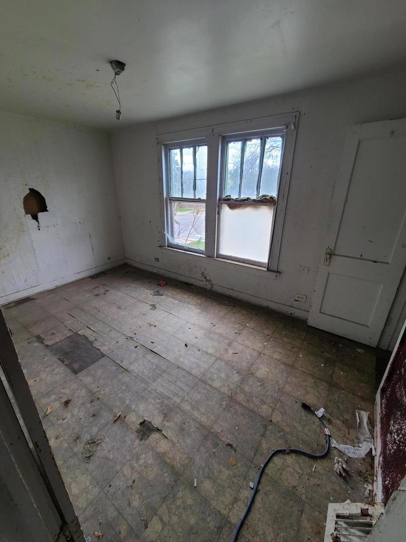 10452 South State Street Chicago IL 60628