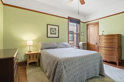 5227 North Glenwood Avenue Chicago IL 60640