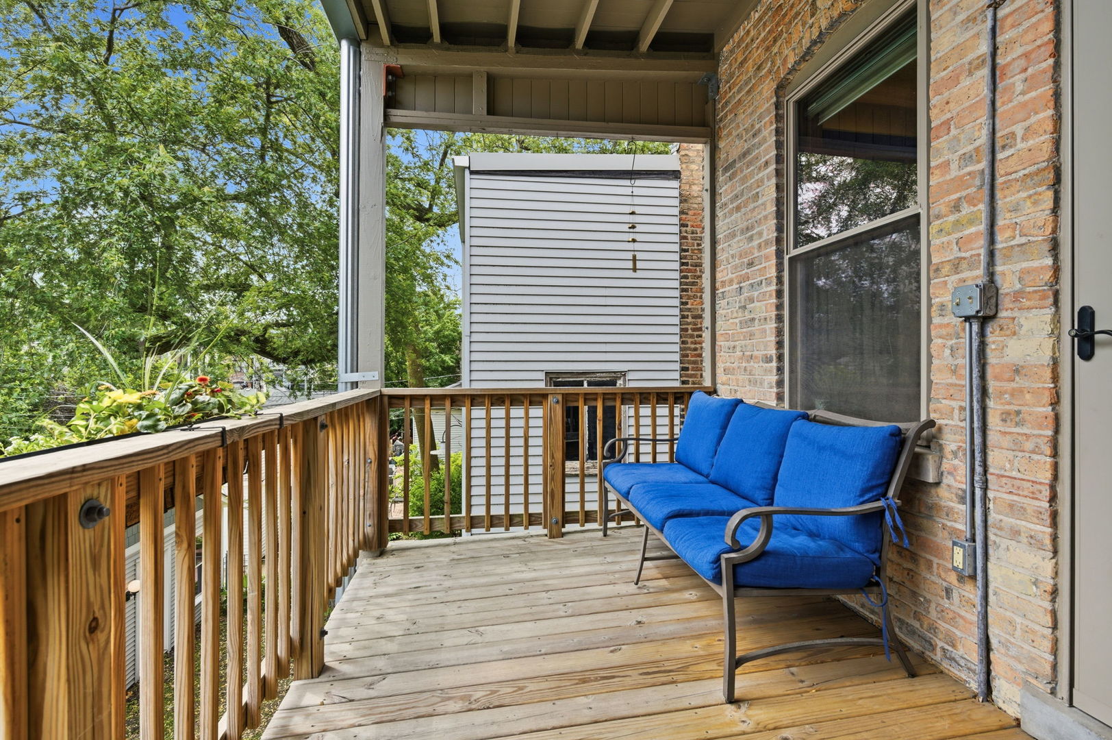 5227 North Glenwood Avenue Chicago IL 60640