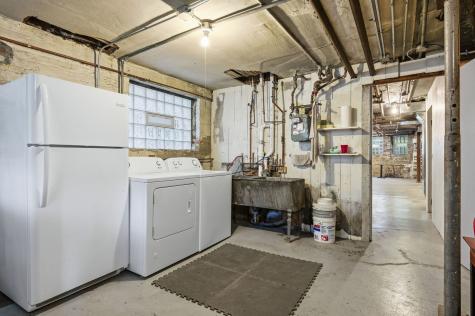 5227 North Glenwood Avenue Chicago IL 60640