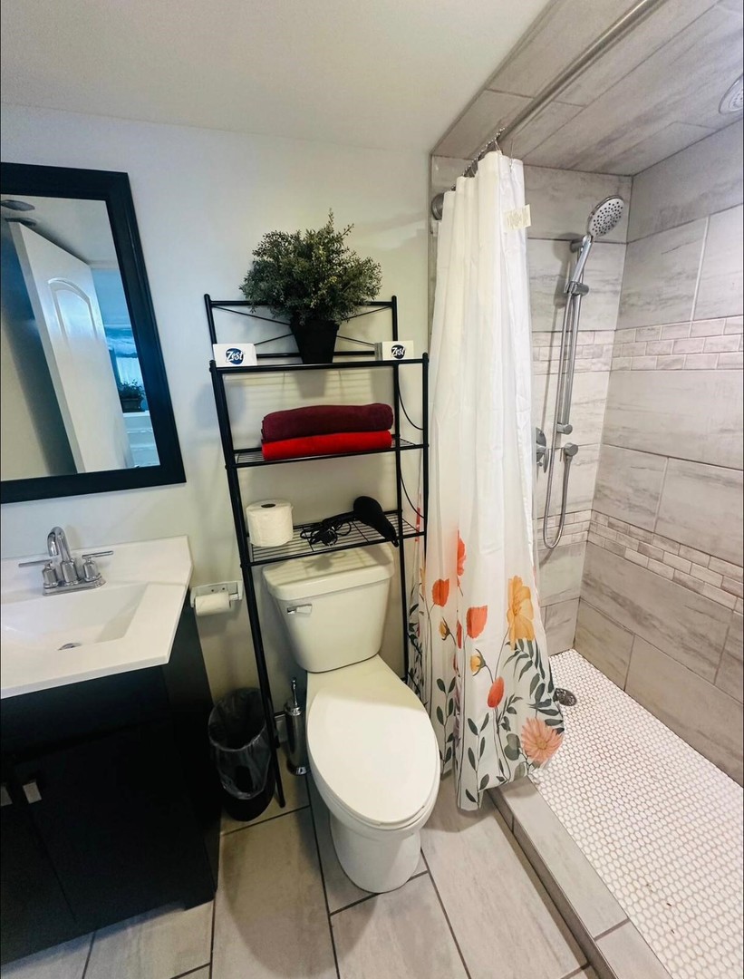 2727 North Oak Park Avenue Chicago IL 60707
