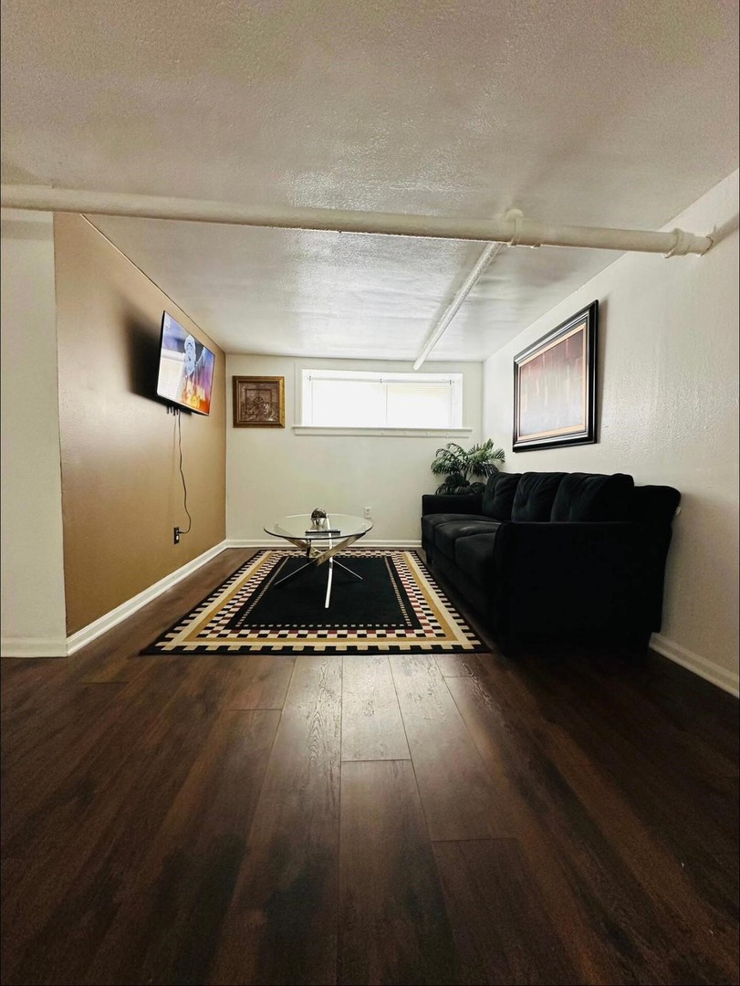 2727 North Oak Park Avenue Chicago IL 60707