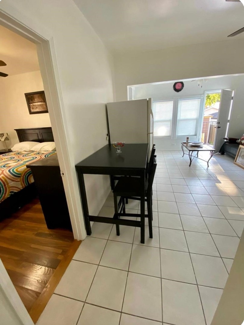 2727 North Oak Park Avenue Chicago IL 60707