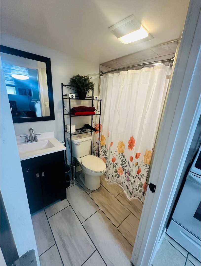 2727 North Oak Park Avenue Chicago IL 60707