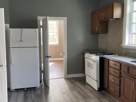 8330 South Buffalo Avenue Chicago IL 60617
