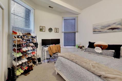 708 West Buckingham Place Chicago IL 60657