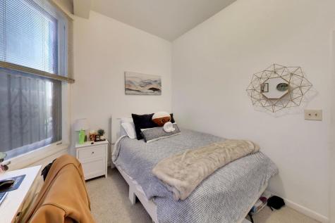 708 West Buckingham Place Chicago IL 60657