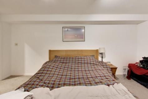 708 West Buckingham Place Chicago IL 60657