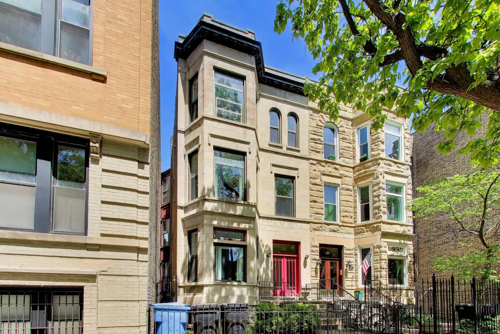 708 West Buckingham Place Chicago IL 60657